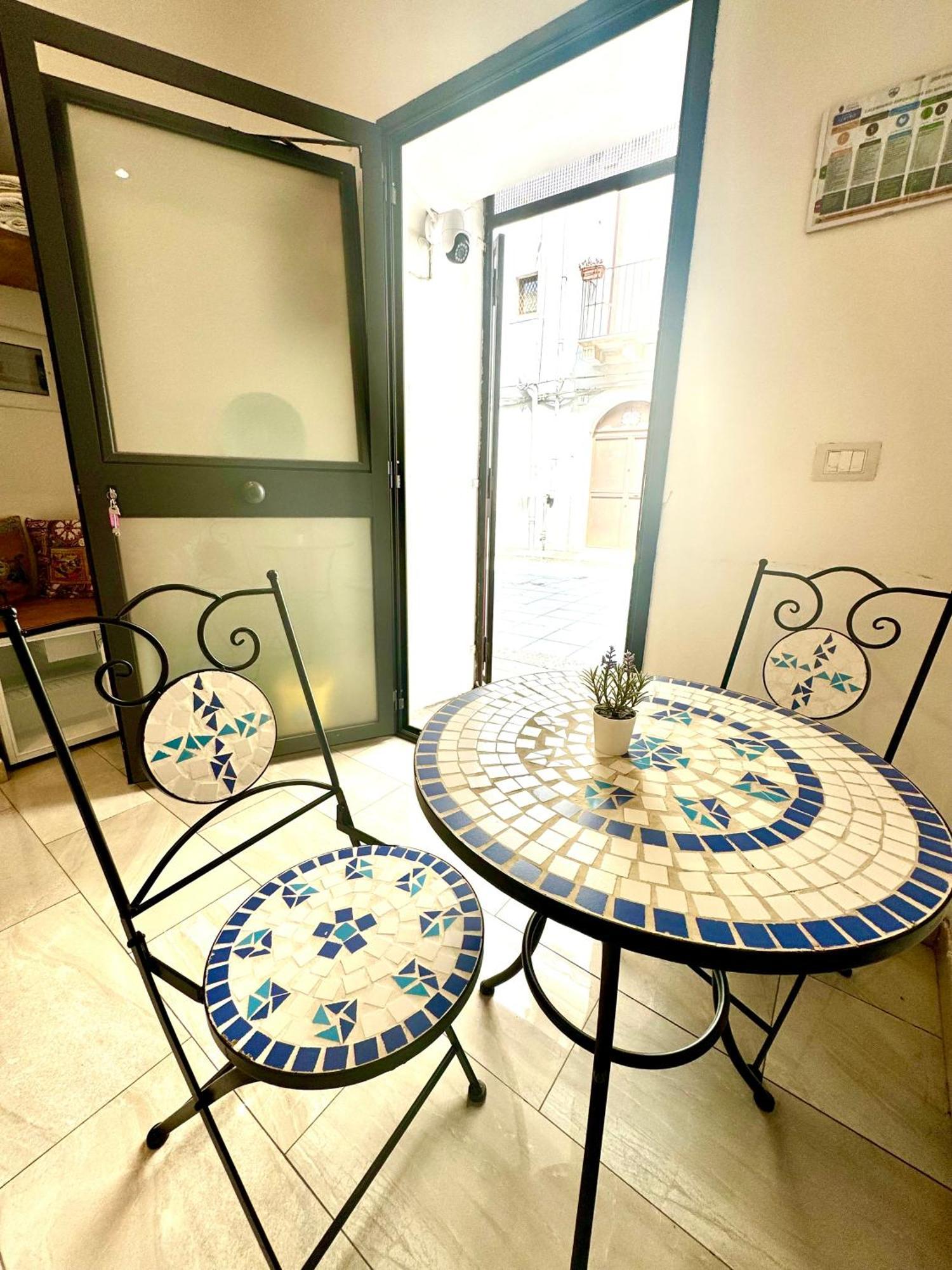 Apartament Casa Barbara 15-17 Katania Zewnętrze zdjęcie
